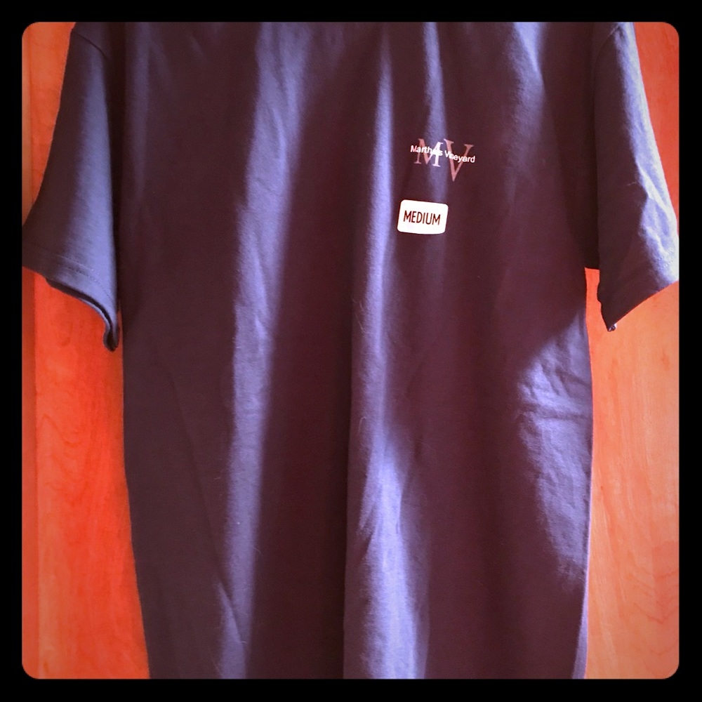 Men’s new Men’s size Med Dk Blue T-Shirt